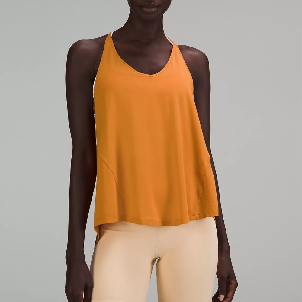 Model-Silk Lululemon Tank Top